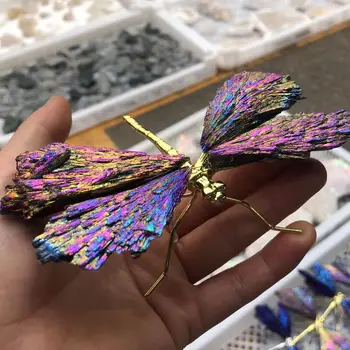 1PC Prírodné Čierny Turmalín Pokovovanie Dragonfly Spar Remesiel Ozdoby Farba Lode Crystal Motýľ Domáce Dekorácie