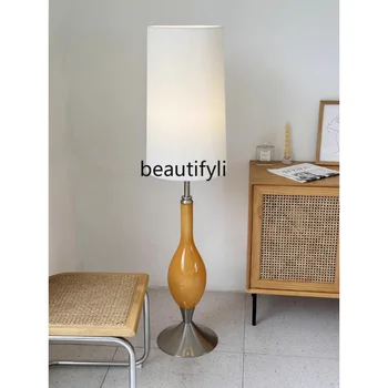 Nordic Jednoduché Poschodí Lampa Gauč Spálne Dekorácie Atmosféru Svetlo Svetlo Luxusné Tvorivé Vertikálne Stolná Lampa